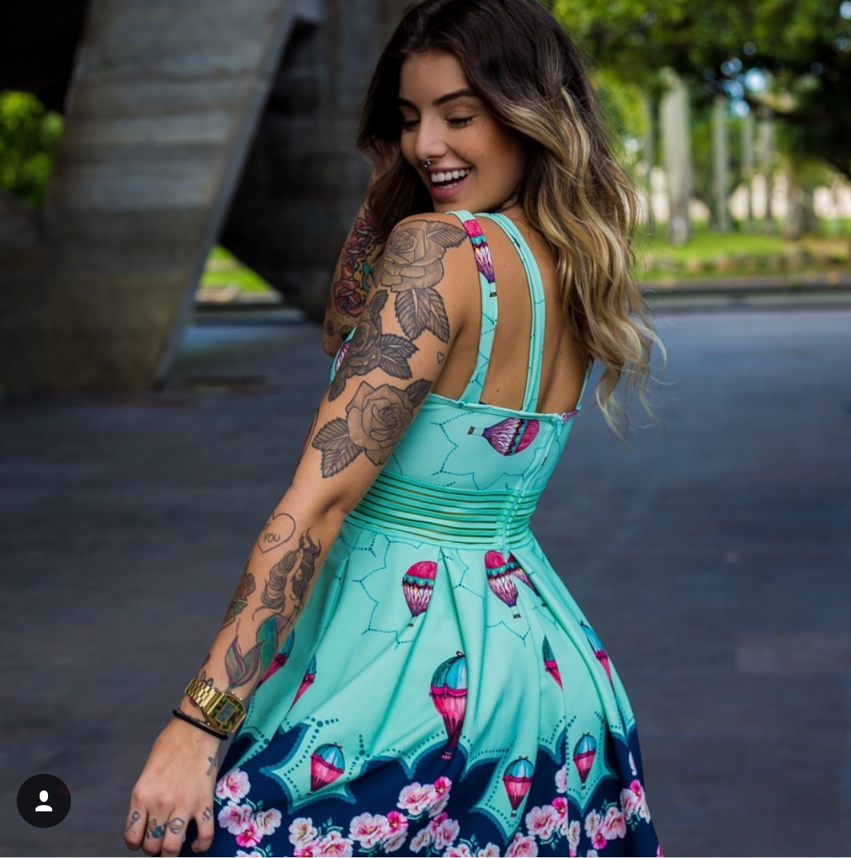 vestido balao curto